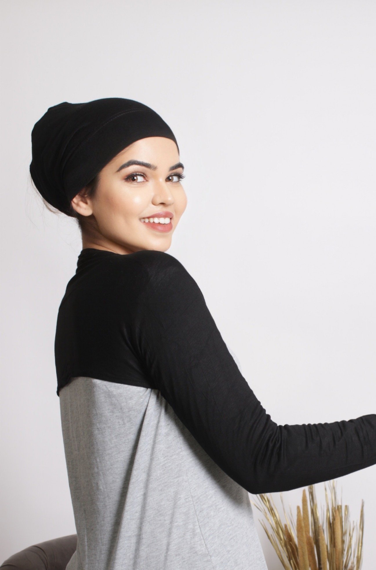 Black Sleeve Extenders - Image 2