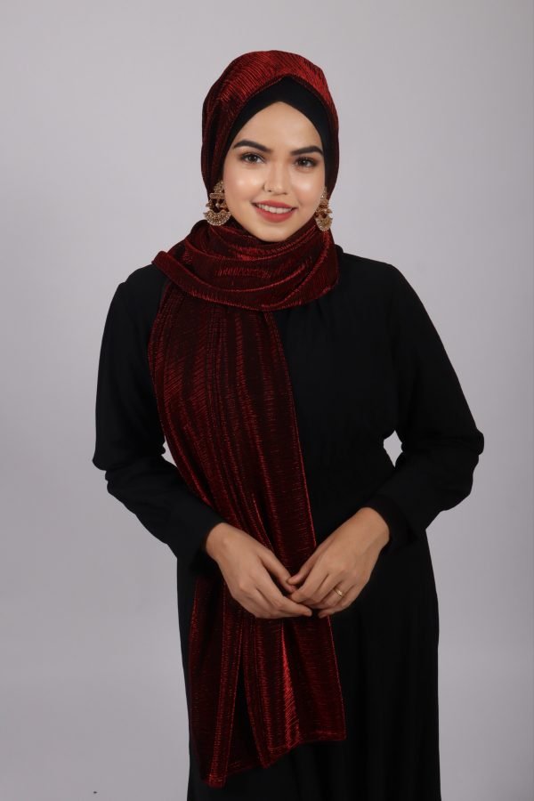 5BDF552D-38C0-48E4-BA1F-1A0DB0AB3524 Ruby Metallic Ribbed Hijab
