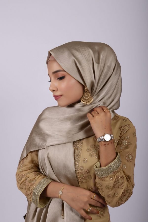 Sierra Muna Satin Hijab