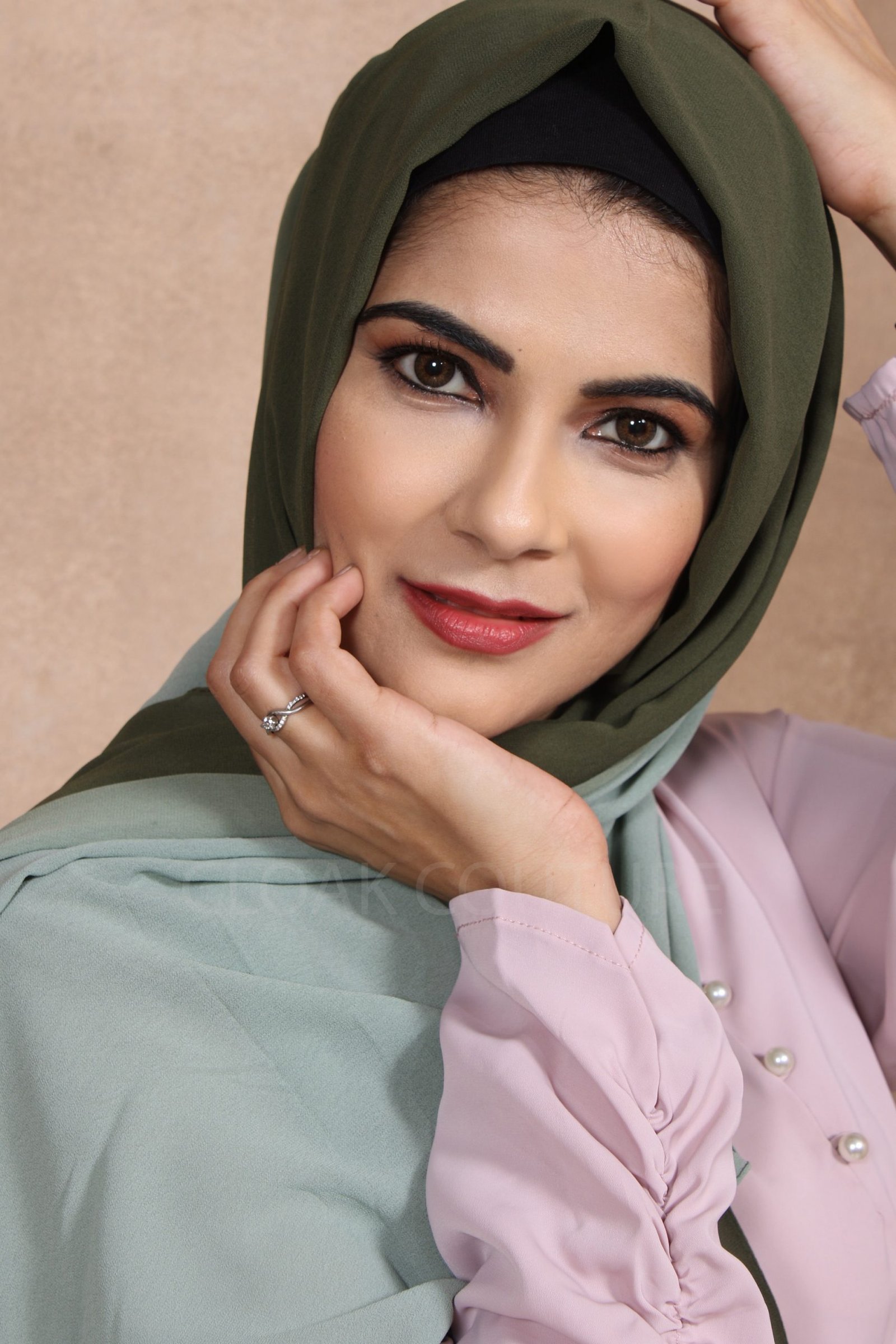 Prairie Ombre Georgette Hijab - Image 3