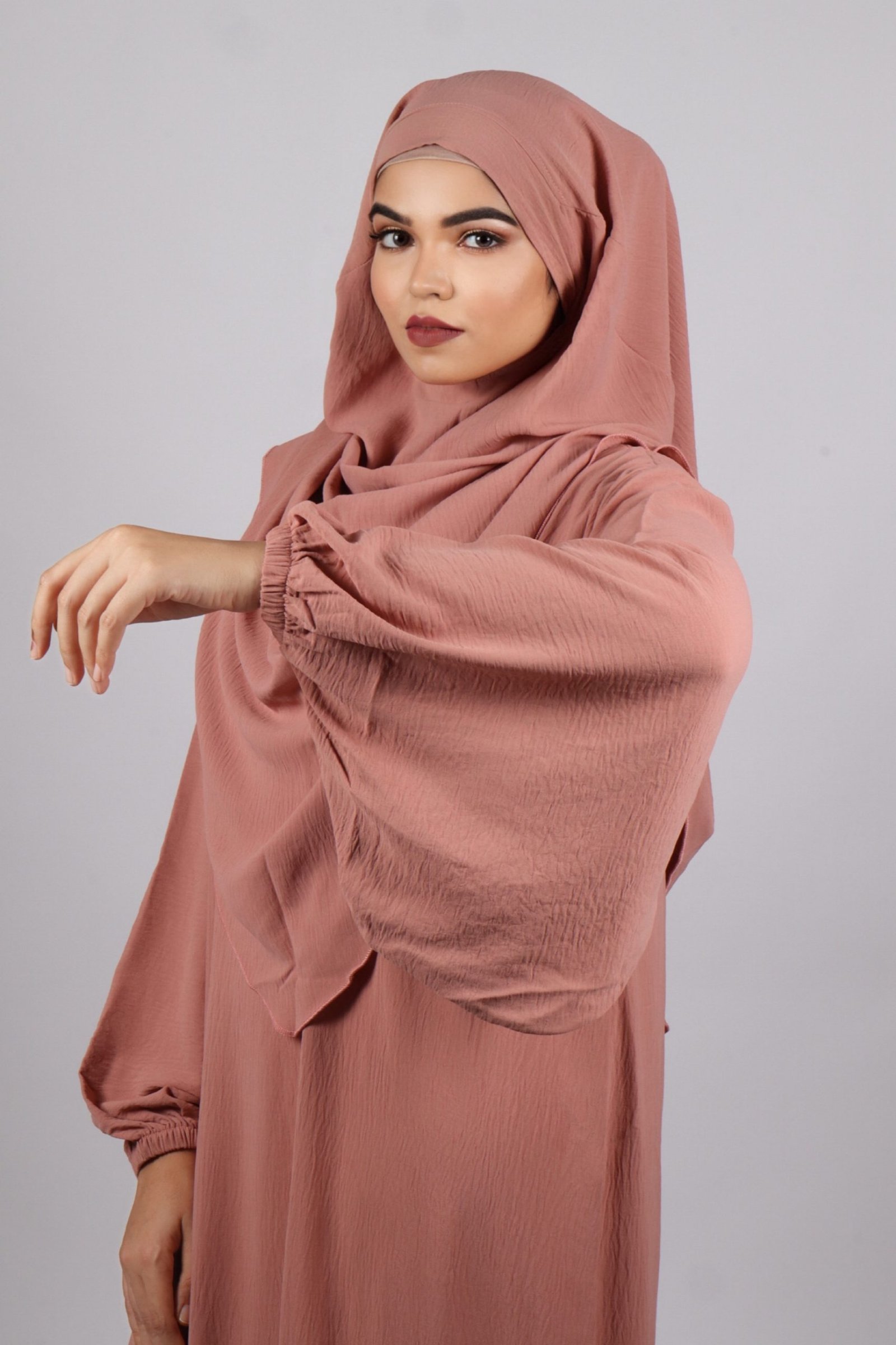 Elyssa Premium Jazz Abaya Set with complimentary Khimar - Desert Rose - Image 4