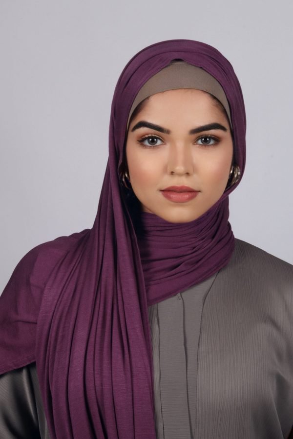 5BA5F22D-DE1C-42C6-8E05-84B38DD61C73 Raspberry Lilac Classic Jersey Hijab