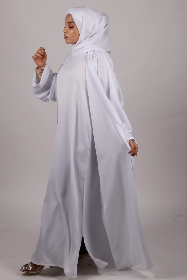 9265F706-6AB0-4A5A-8801-34DA7EE28D9F Zara Everyday Zoom Abaya Front Open with pocket - Pure White