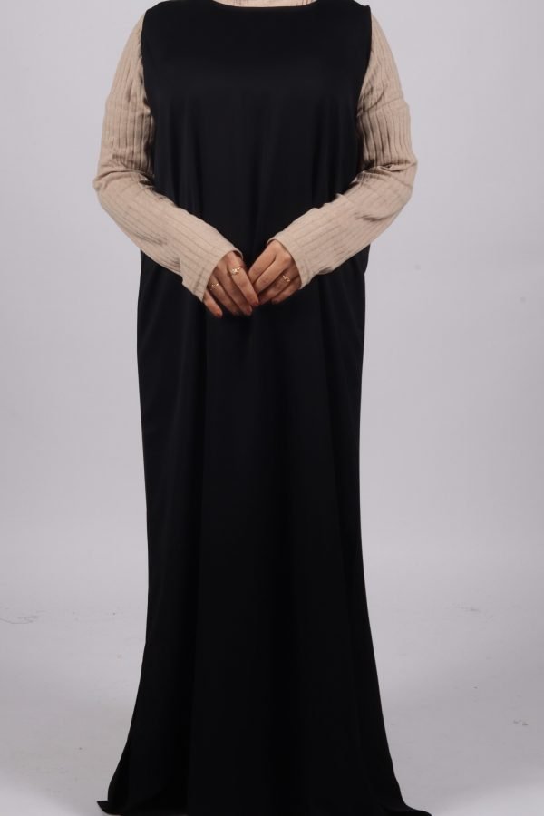 CD765714-8C32-46EC-BEE5-06AC37A08E46 Inner Layering Dress / Slip – Black