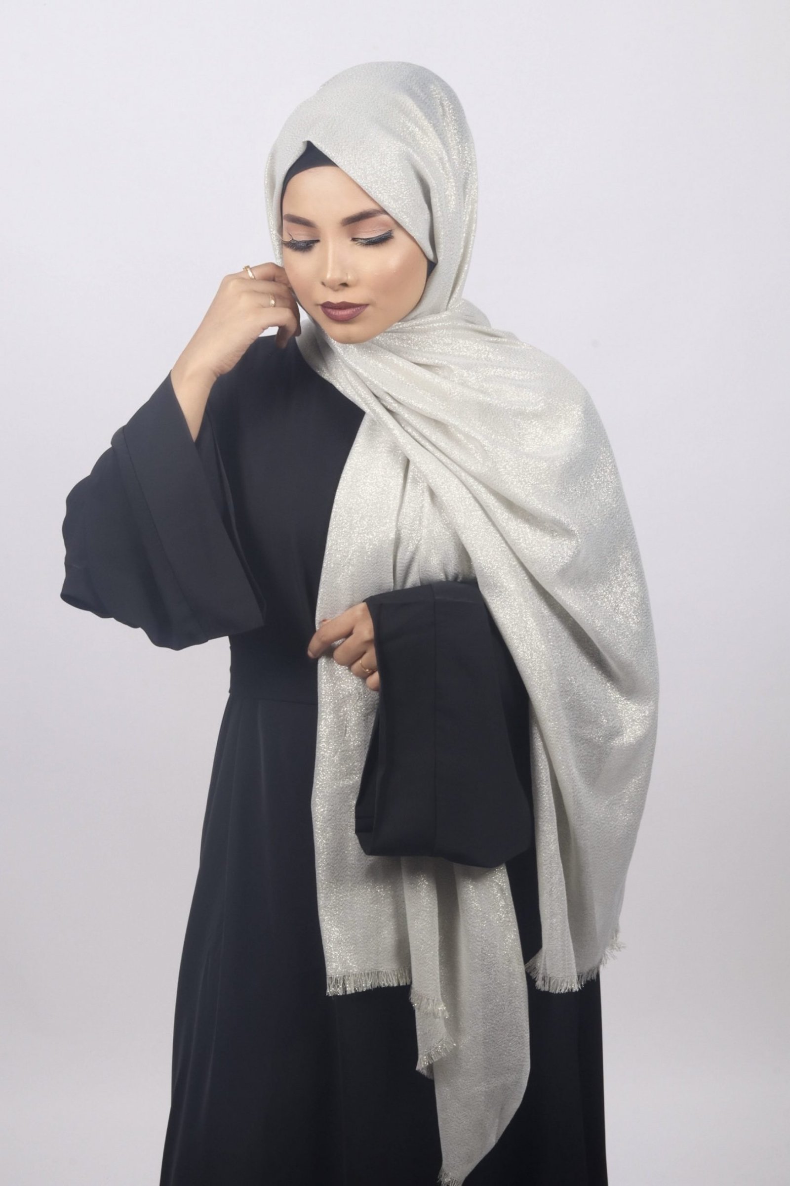 Moonlight Premium Zari Hijab - Image 3