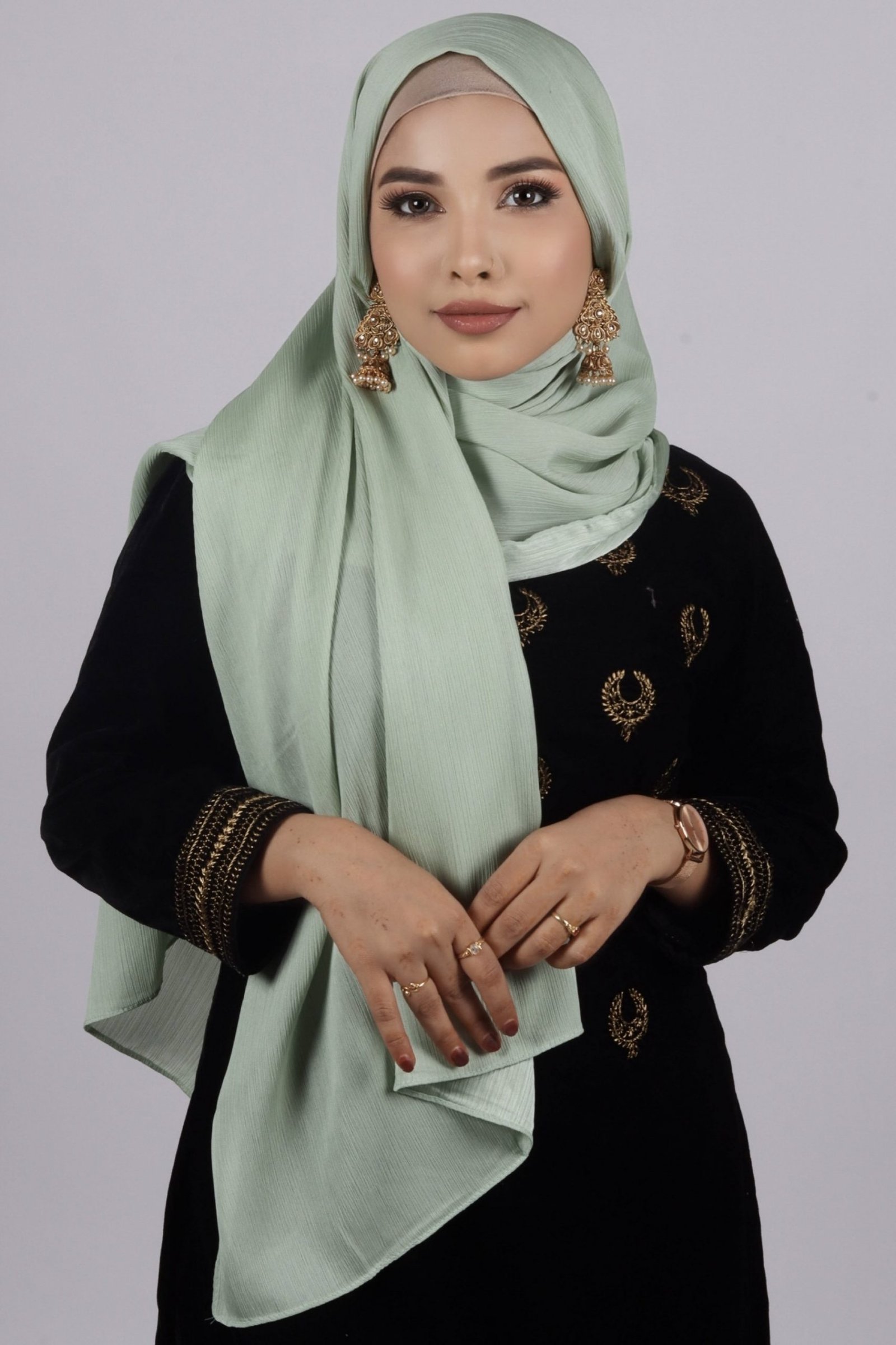Mint Muna Satin Hijab - Image 2