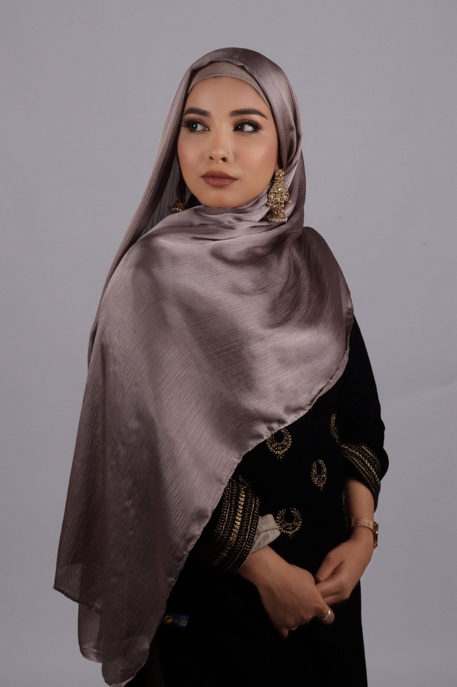 Tungsten Muna Satin Hijab - Image 2