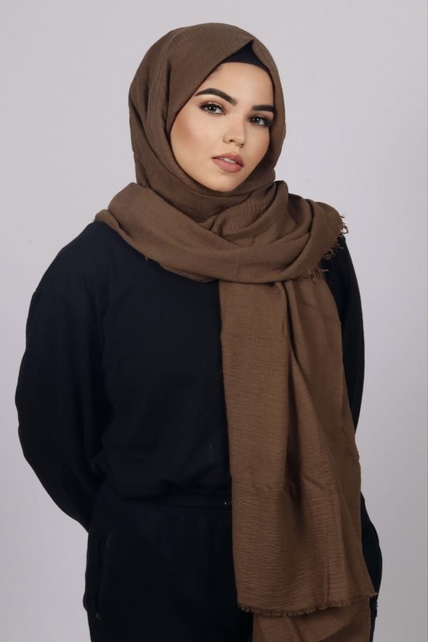 87C2B7B6-C625-4423-9865-89F2E9EE352C Coffee Premium Crinkled Cotton Hijab