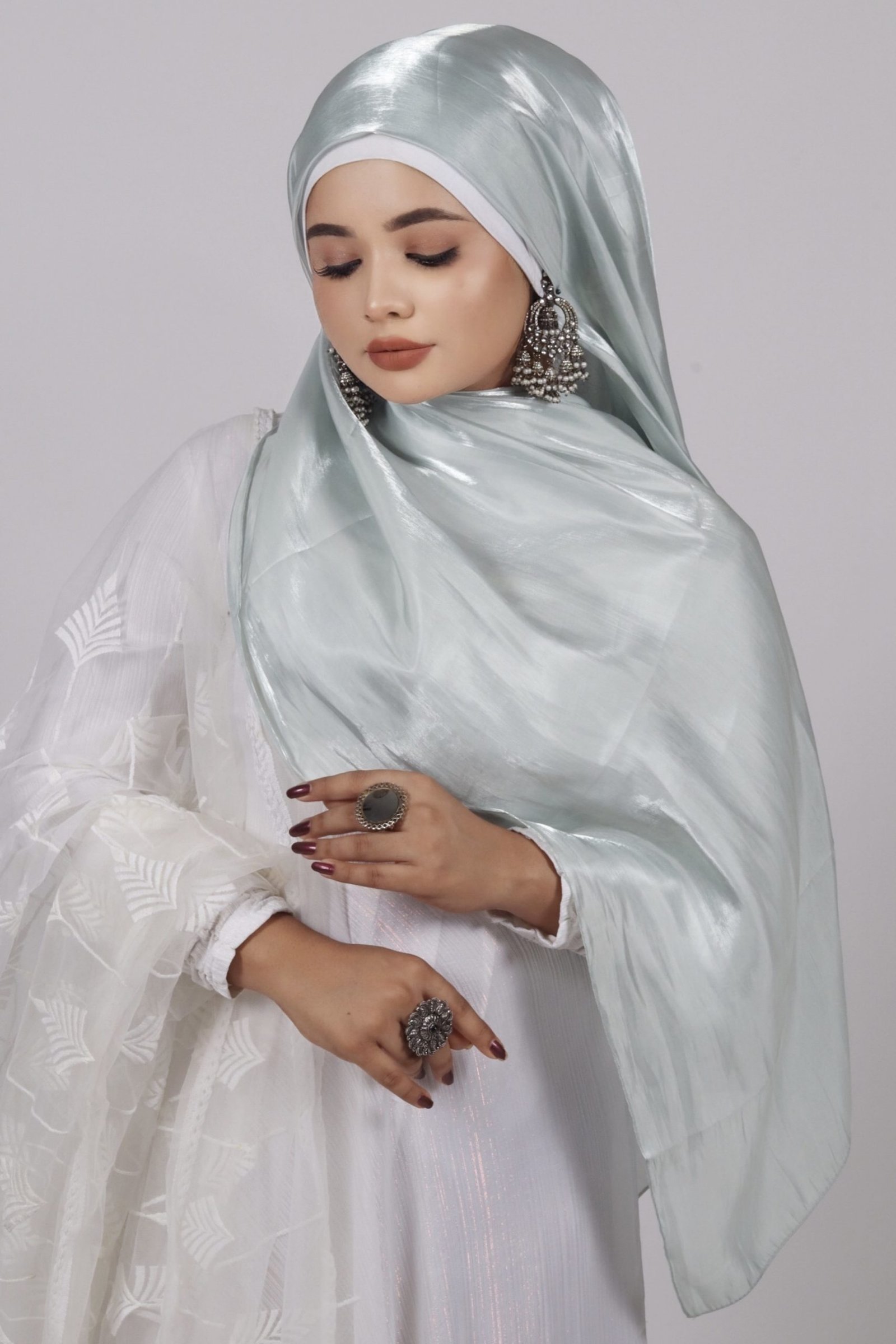 Pastel Green Premium Organza Hijab - Image 2